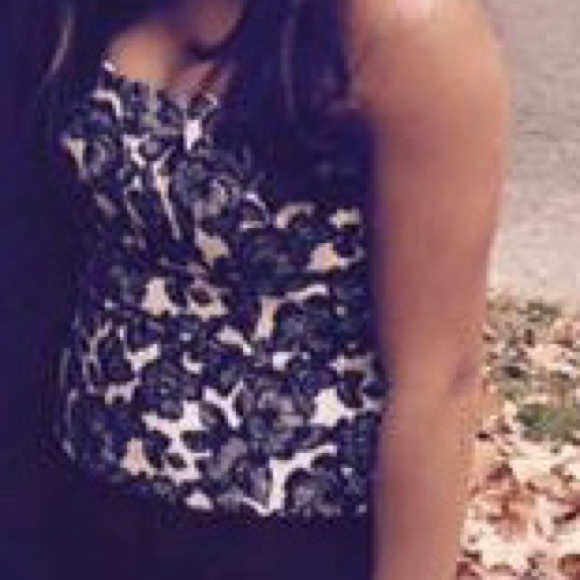 White House Black Market Strapless Bustier - Picture 7 of 7